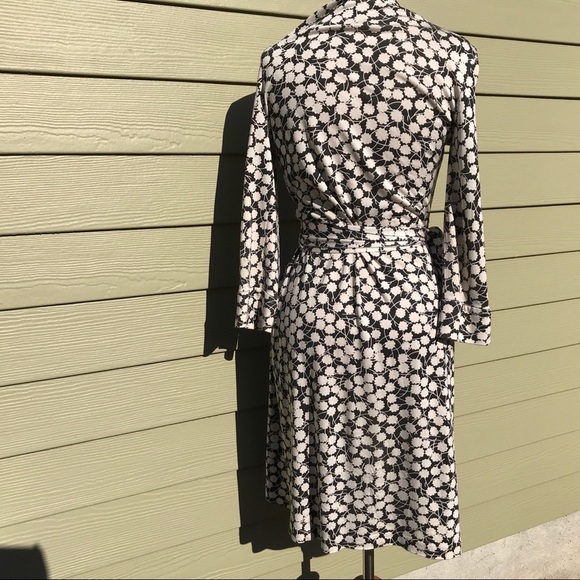 DIANE VON FURSTENBERG  vintage wrap Julian DRESS 4 silk - Picture 3 of 5